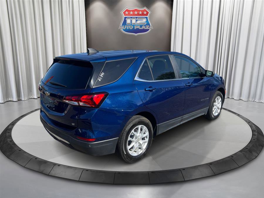 Used 2023 Chevrolet Equinox LT w/ Driver Convenience Package image 6