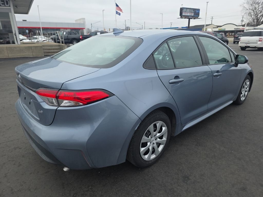 Used 2023 Toyota Corolla LE w/ Carpet Mat Package (TMS) image 6