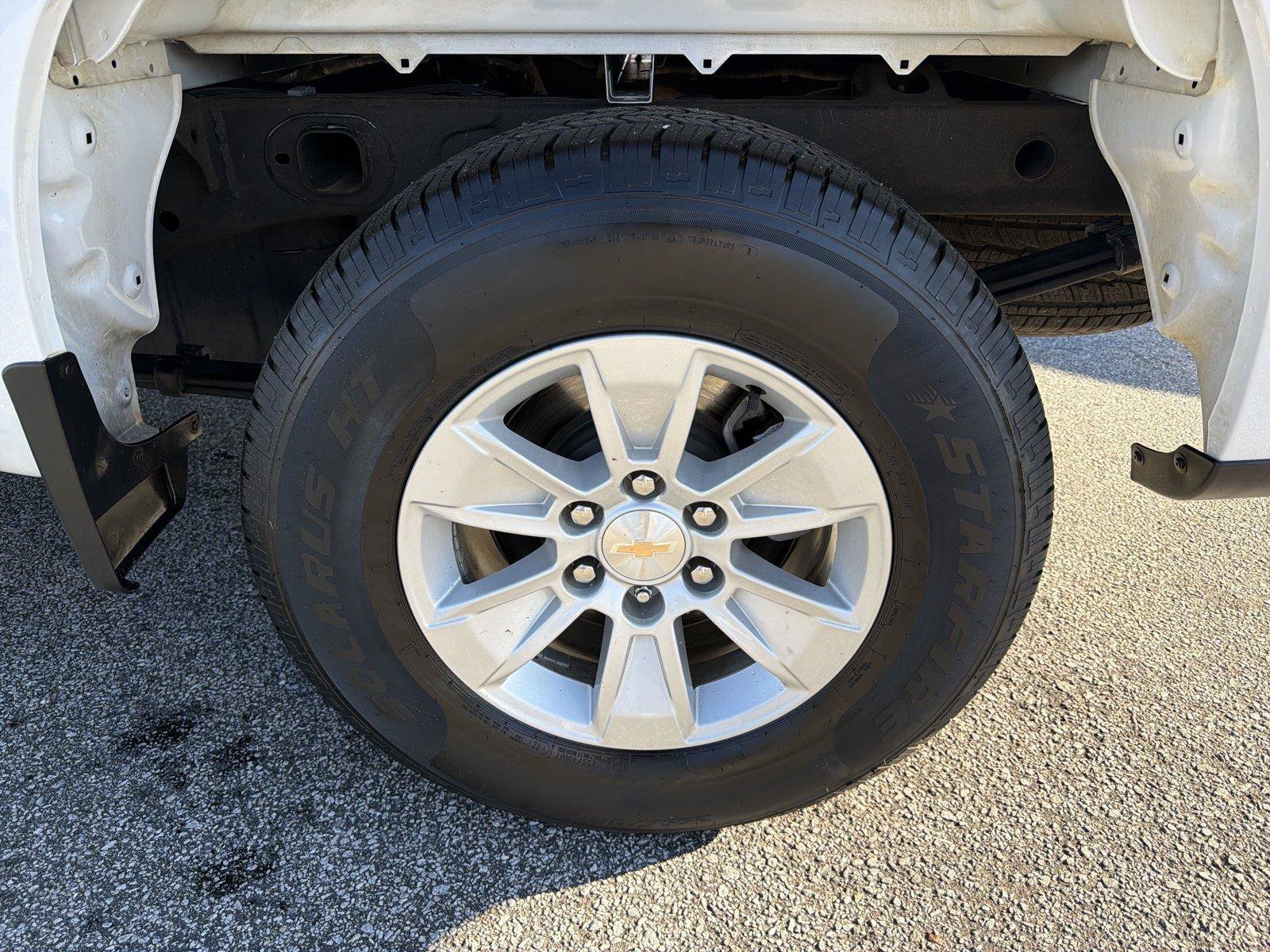 Used 2025 Chevrolet Silverado 1500 LT AWD/4WD image 18