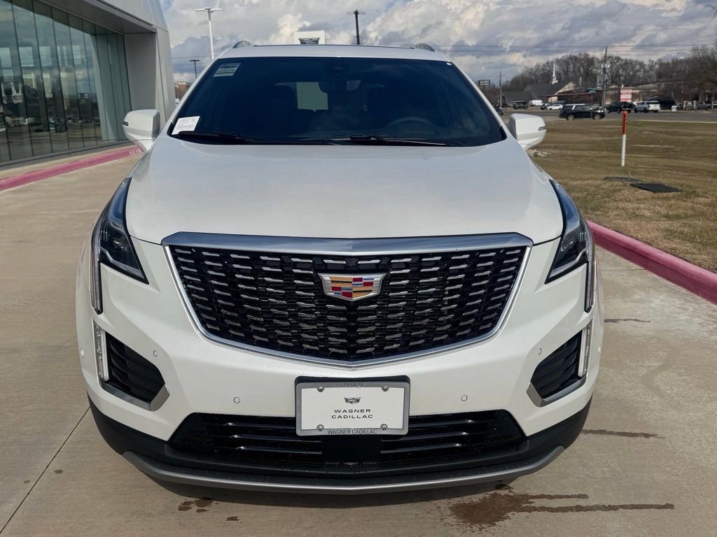 New 2026 Cadillac XT5 Premium Luxury w/ LPO, Floor Liner Package FWD image 9