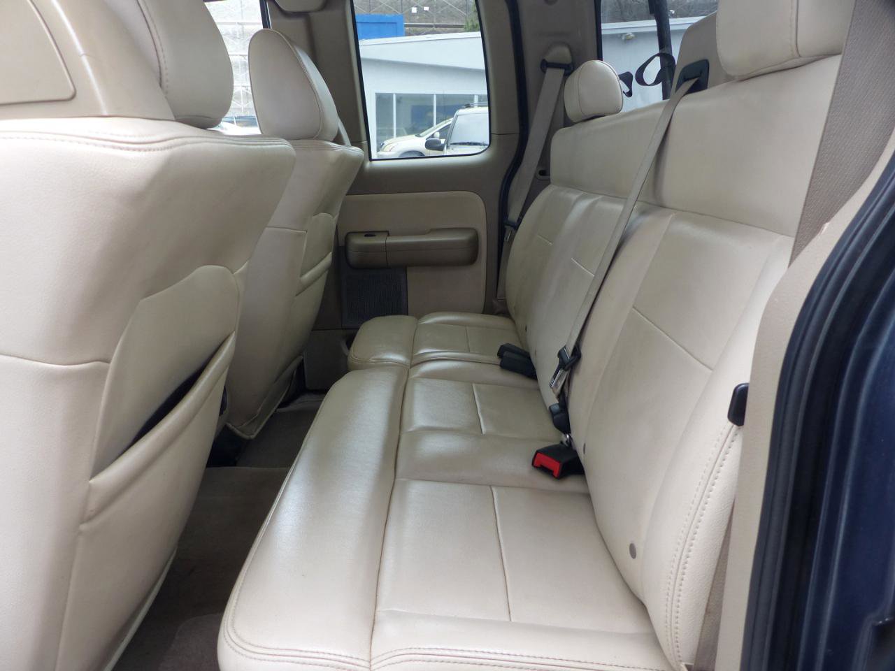 Used 2004 Ford F150 Lariat image 10