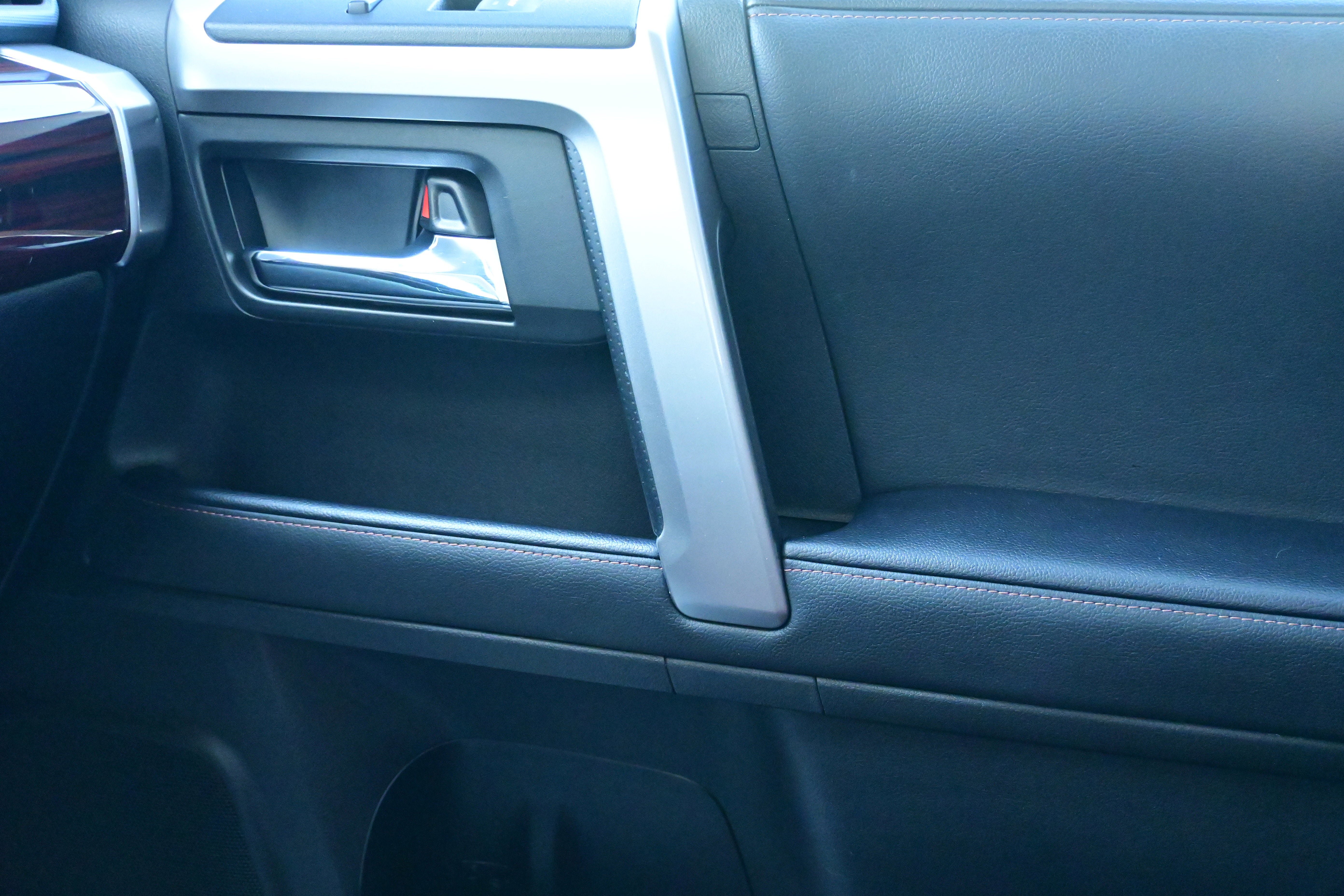 Used 2024 Toyota 4Runner Limited AWD/4WD image 32
