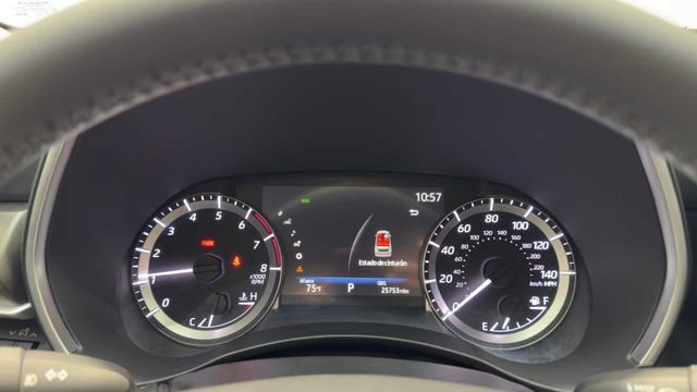 Used 2023 Toyota Highlander XLE FWD image 31