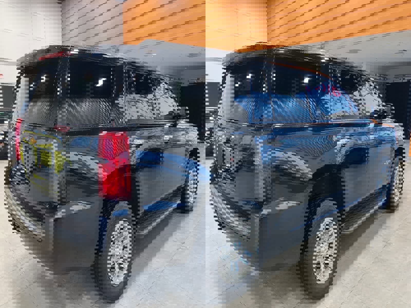 Used 2019 Chevrolet Tahoe LT image 5