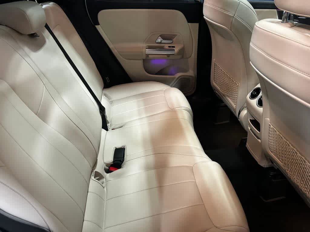 Certified 2021 Mercedes-Benz GLA 250 4MATIC image 24