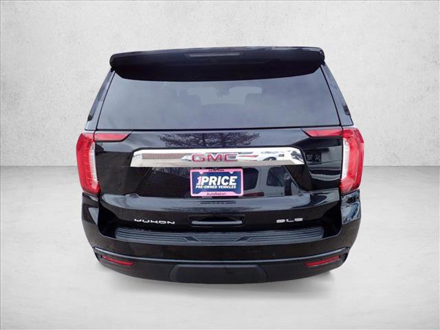 Used 2023 GMC Yukon SLE AWD/4WD image 3