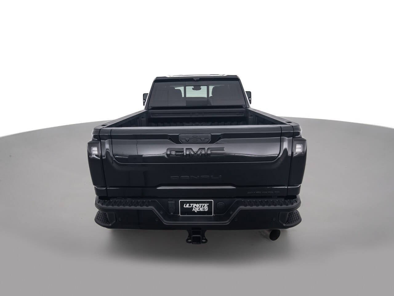Used 2025 GMC Sierra 2500 Denali w/ Denali Reserve Package AWD/4WD image 6