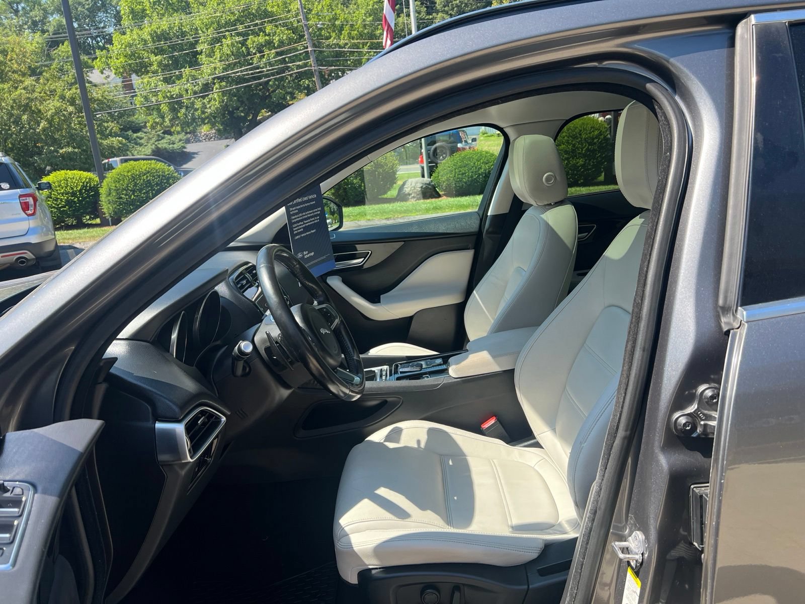 Used 2018 Jaguar F-PACE Prestige AWD/4WD image 19