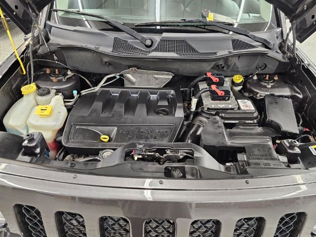 Used 2015 Jeep Patriot High Altitude image 37