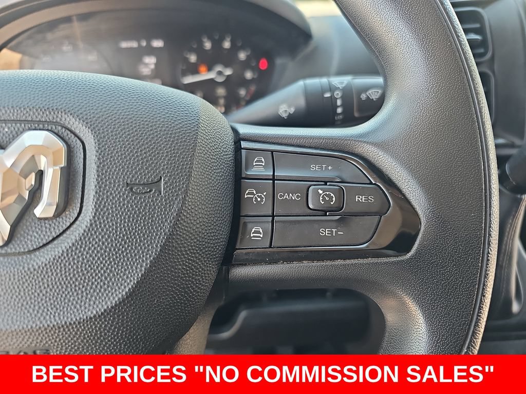Used 2025 RAM ProMaster 2500 w/ Convenience Group FWD image 17