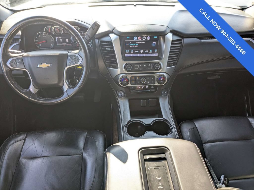 Used 2017 Chevrolet Suburban LT RWD image 16