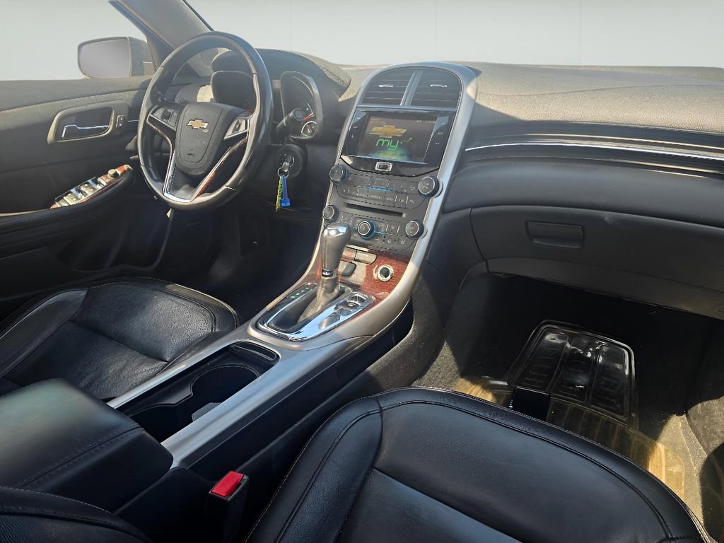Used 2013 Chevrolet Malibu LT FWD image 12