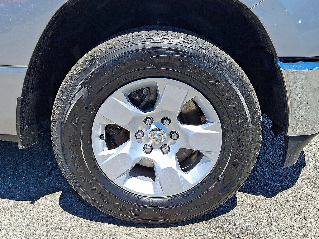 Used 2023 RAM 1500 Big Horn AWD/4WD image 27
