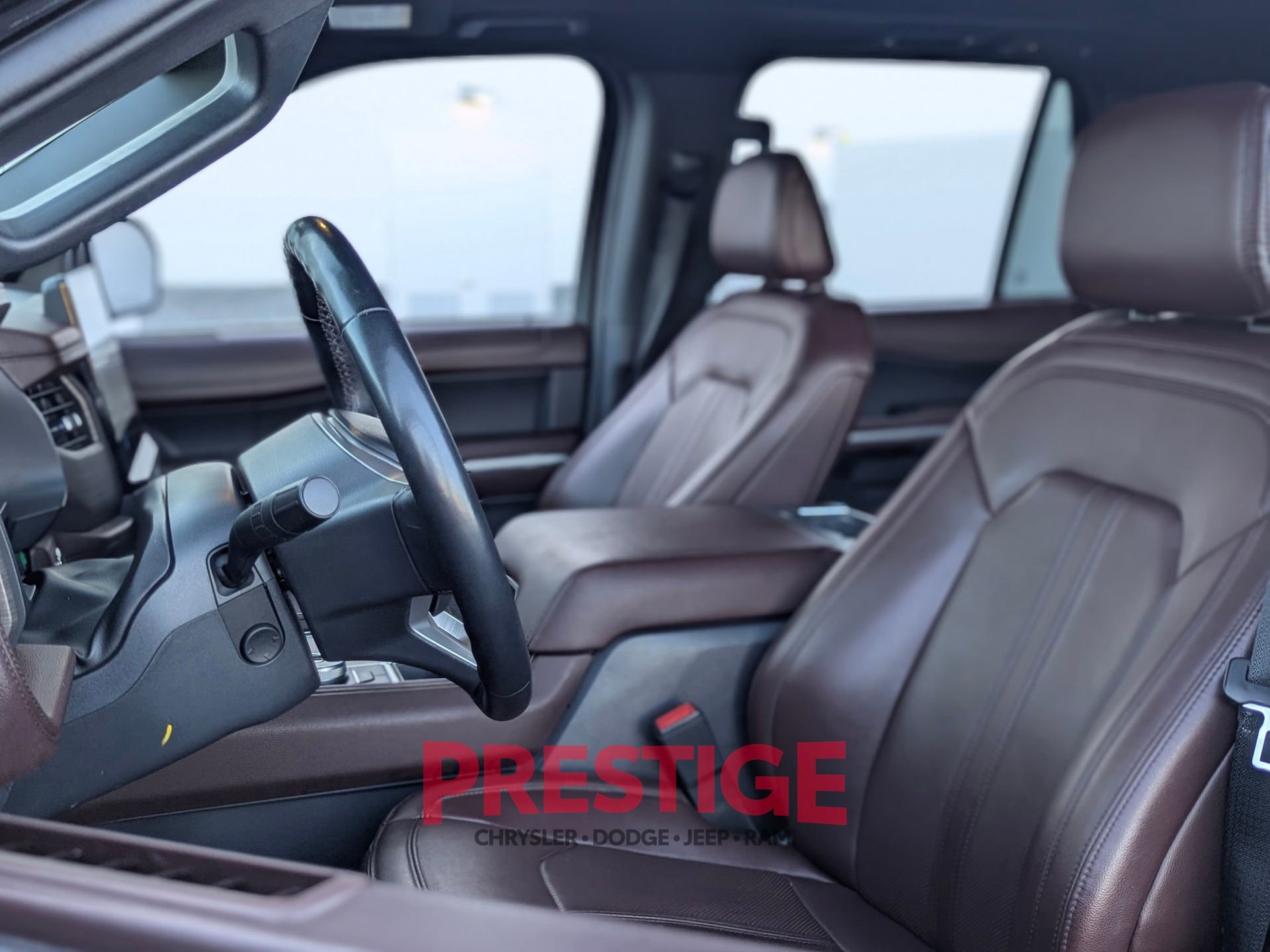 Used 2024 Ford Expedition Limited RWD image 27