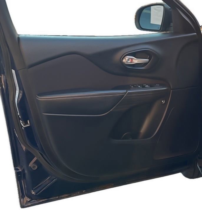 Used 2016 Jeep Cherokee Latitude w/ Safety/Convenience Group image 14