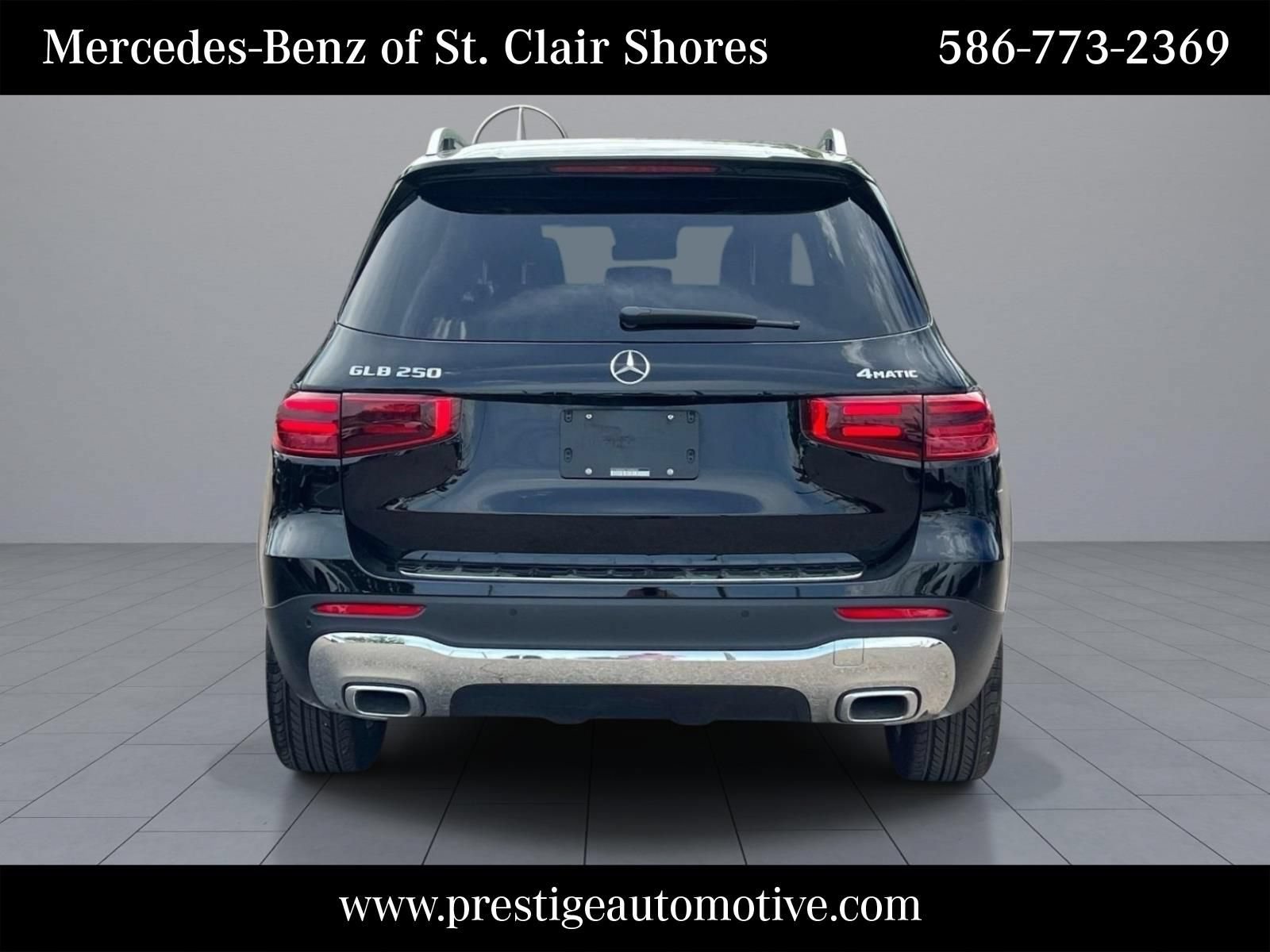 Used 2026 Mercedes-Benz GLB 250 4MATIC image 5