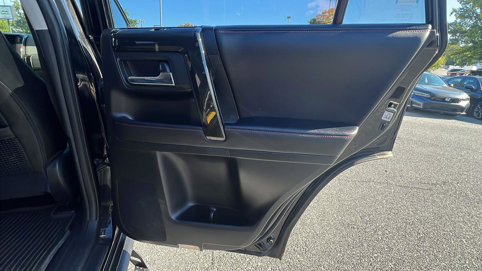 Used 2023 Toyota 4Runner TRD Off-Road Premium w/ Off Road Premium Plus Package image 14