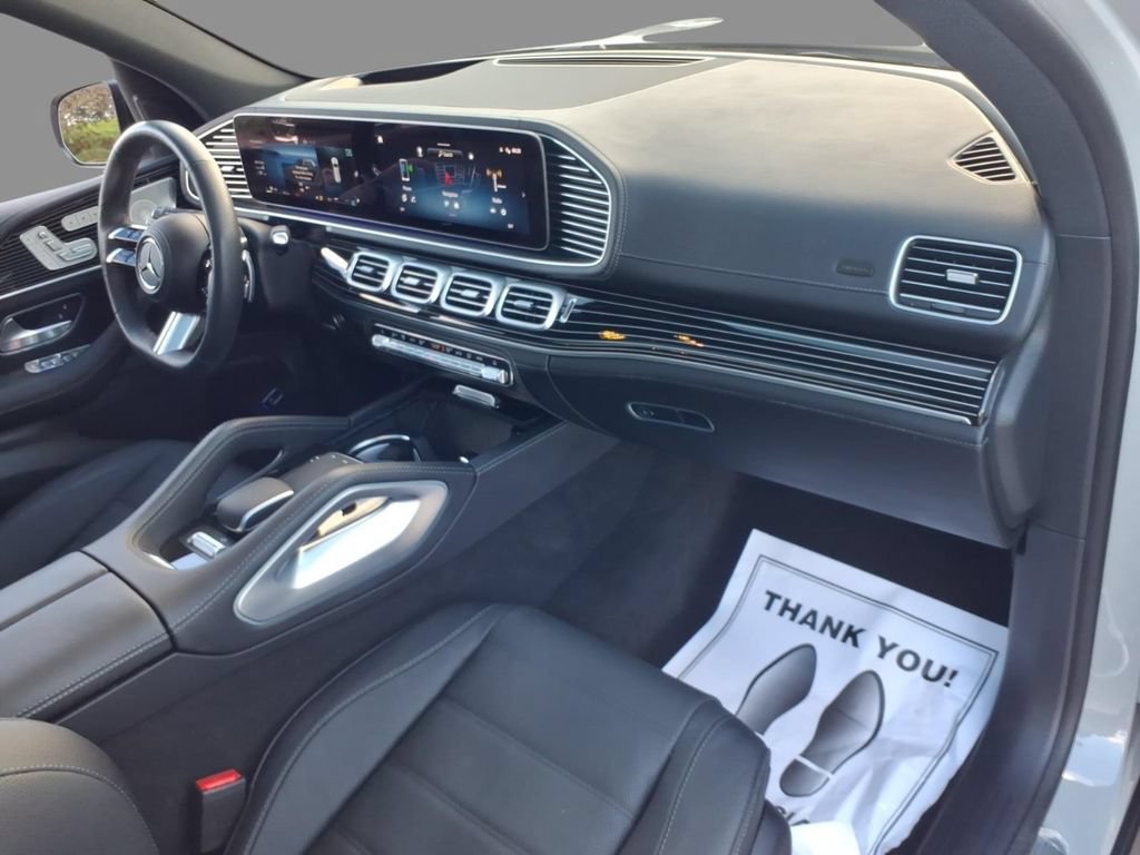 Used 2024 Mercedes-Benz GLS 450 4MATIC image 12