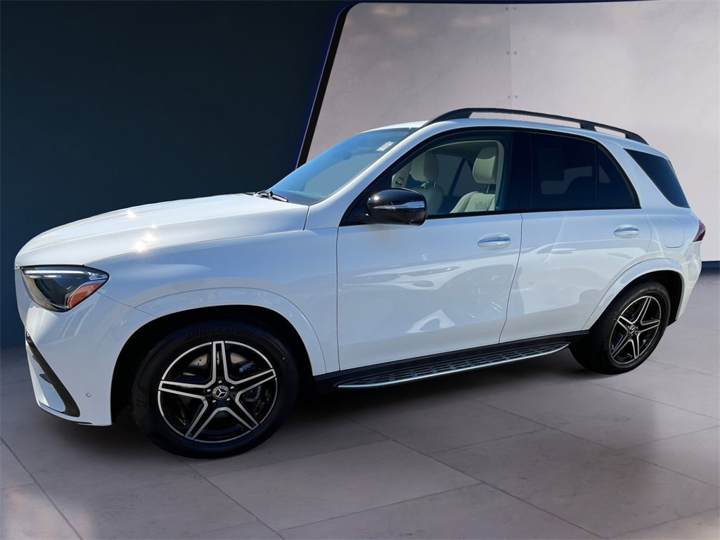 Certified 2025 Mercedes-Benz GLE 450e 4MATIC image 2