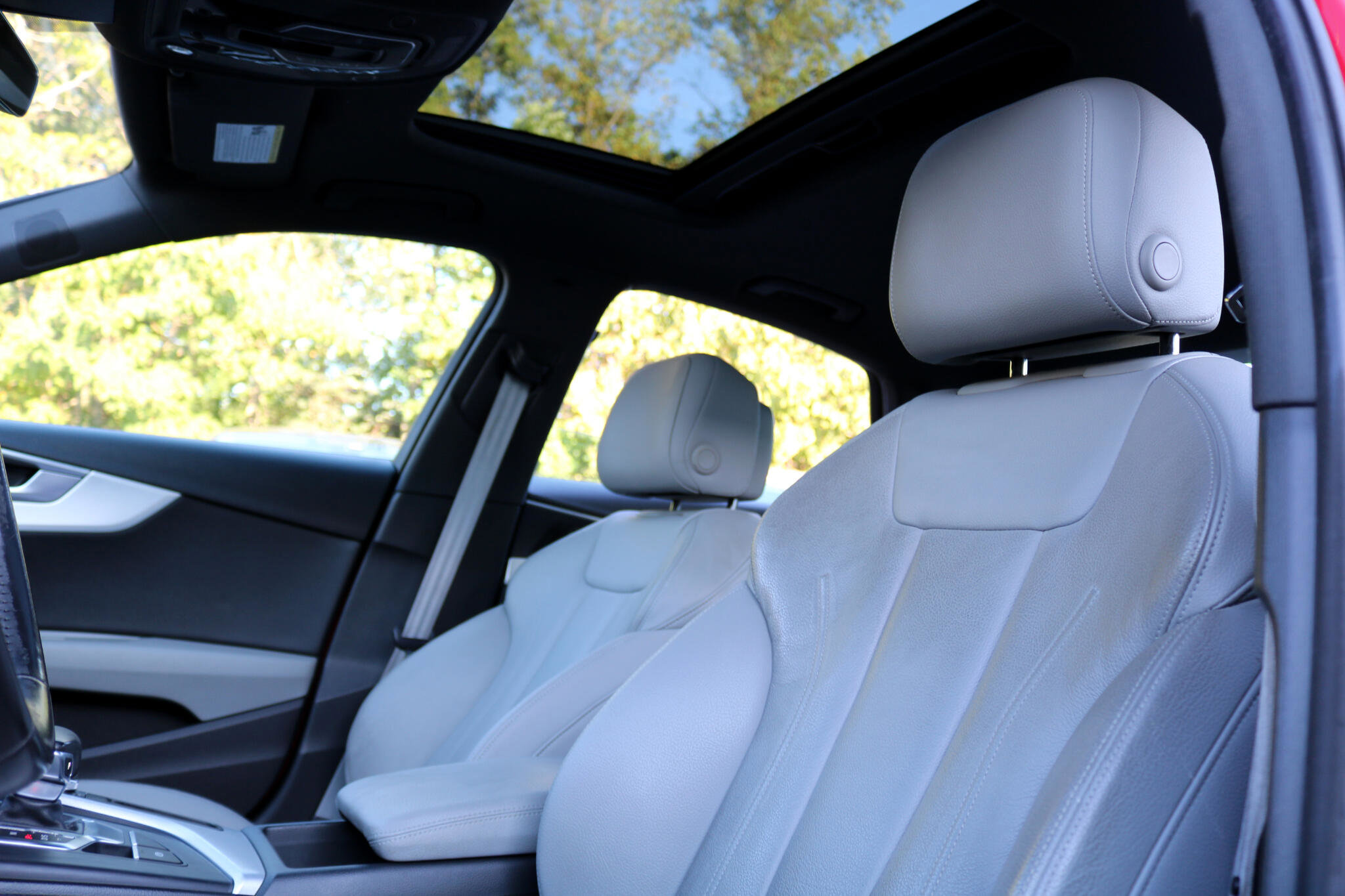 Used 2017 Audi A4 2.0T Premium Plus w/ Premium Plus Package image 18