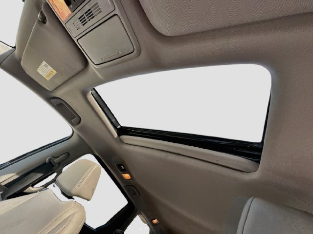 Certified 2024 Honda Odyssey EX-L image 19