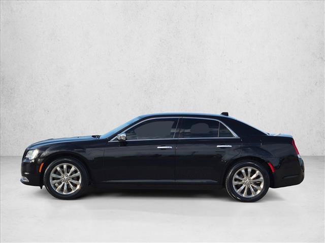 Used 2019 Chrysler 300 Limited AWD/4WD image 9