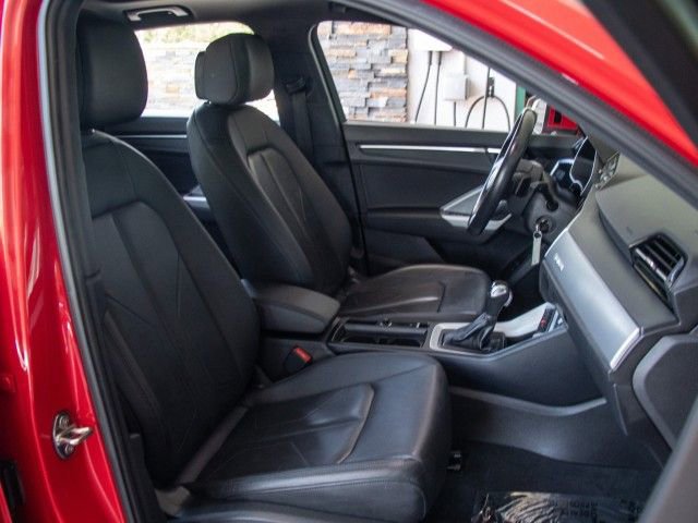 Used 2022 Audi Q3 2.0T Premium image 18