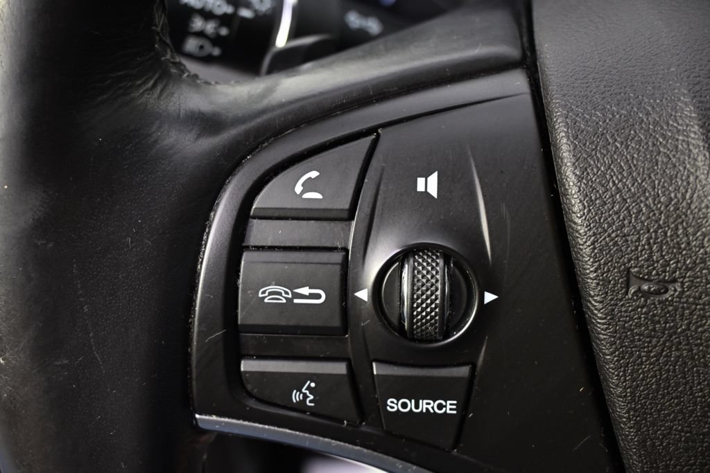 Used 2018 Acura MDX w/ Technology Package AWD/4WD image 34
