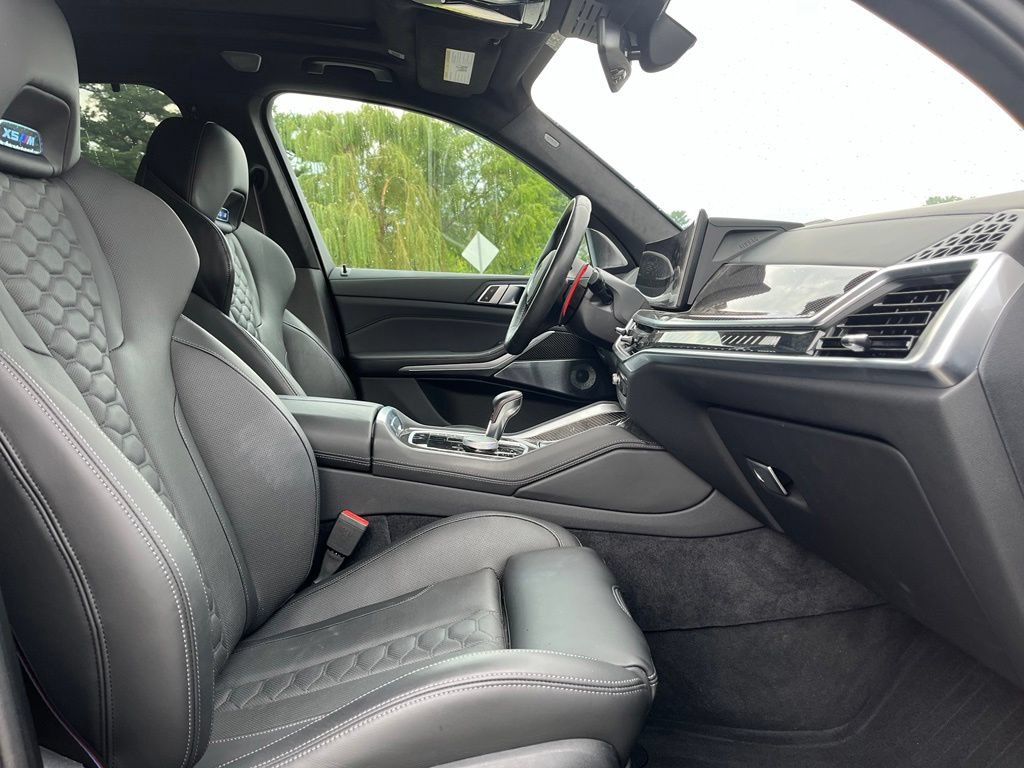 Used 2025 BMW X5 M Competition w/ Executive Package AWD/4WD image 30