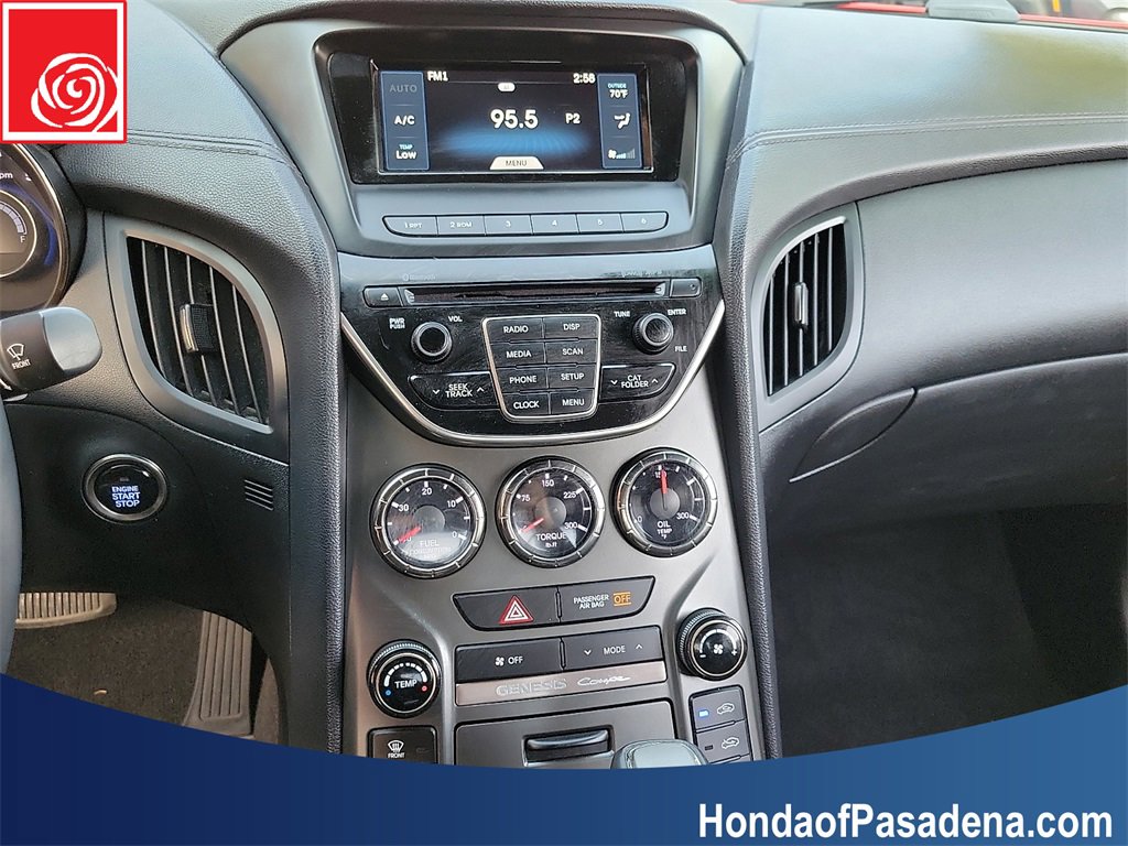 Used 2016 Hyundai Genesis 3.8 image 15