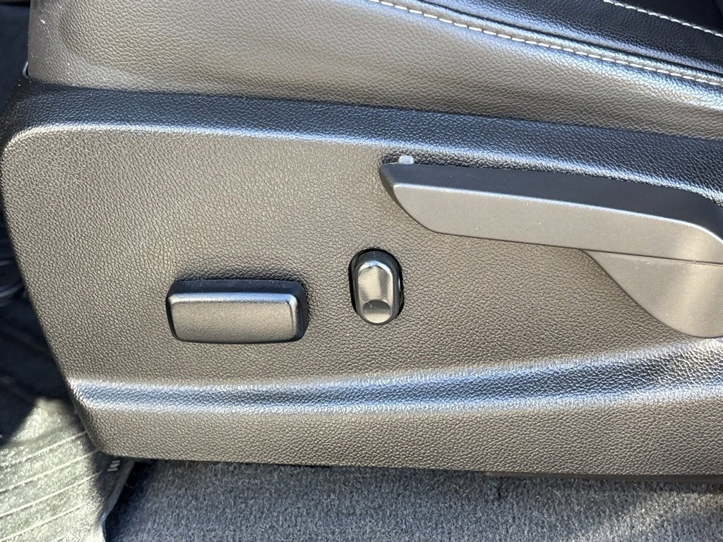 Used 2022 Chevrolet Colorado Z71 image 18