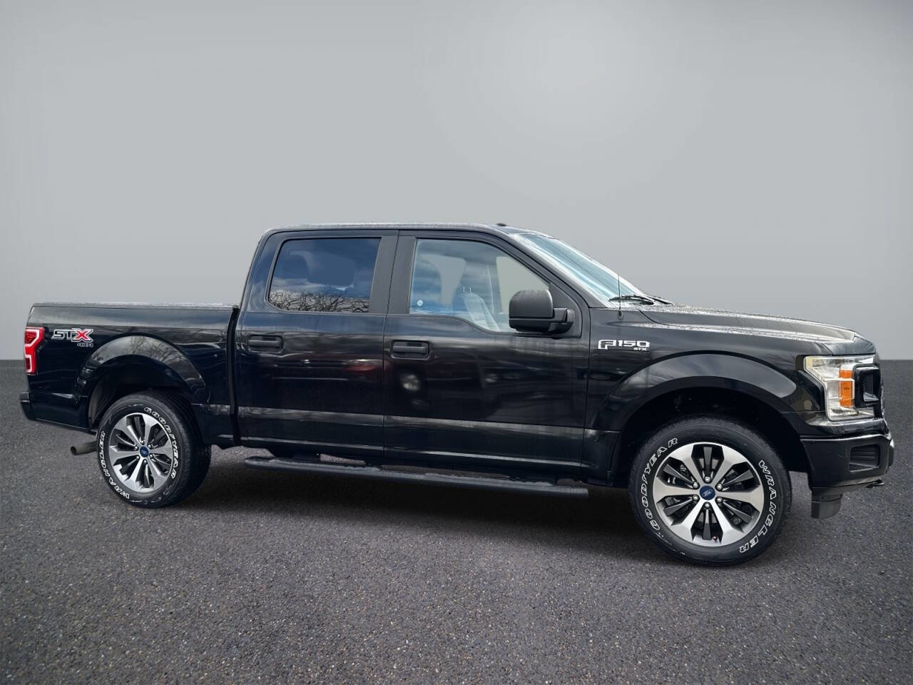 Used 2019 Ford F150 XL w/ Equipment Group 101A Mid image 5