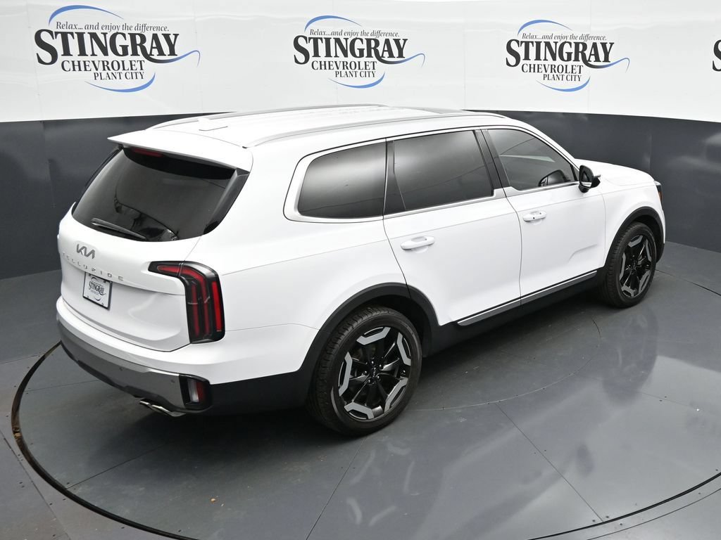 Used 2023 Kia Telluride EX FWD image 24