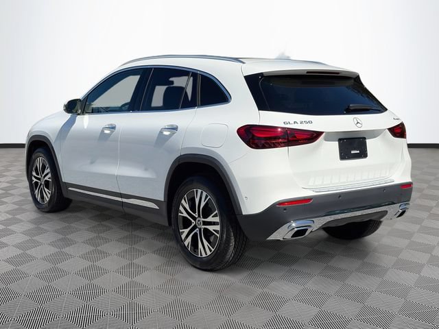 Used 2026 Mercedes-Benz GLA 250 4MATIC image 4