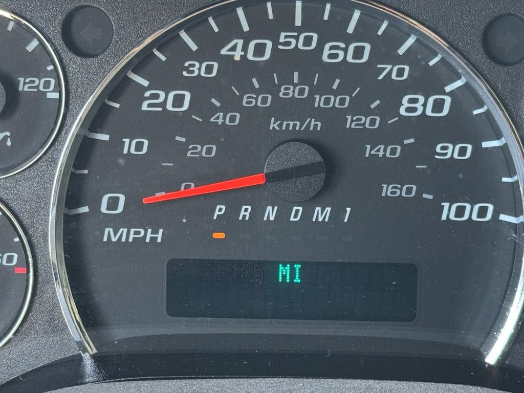 Used 2021 Chevrolet Express 3500 w/ Power Convenience Package RWD image 16