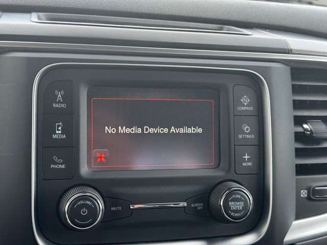 Used 2023 RAM 1500 Classic SLT w/ Protection Group AWD/4WD image 27