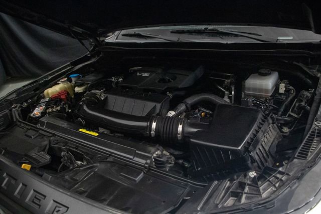 Used 2023 Nissan Frontier PRO-4X w/ Pro-4X Premium Package image 26