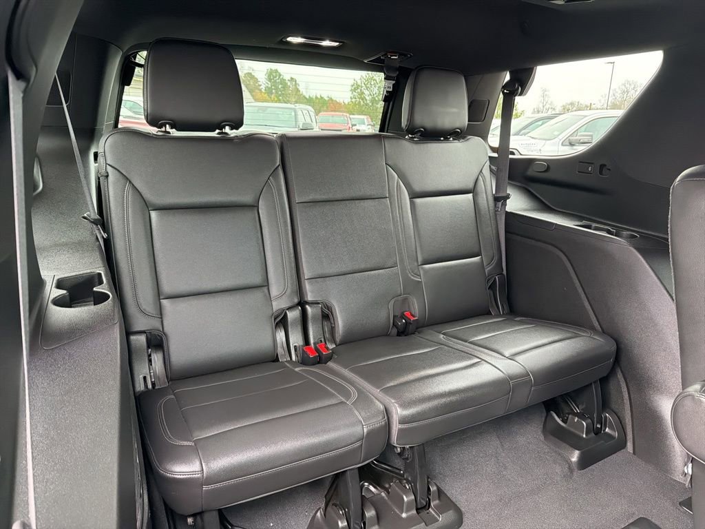 Used 2021 Chevrolet Tahoe LT w/ LT Signature Package image 18