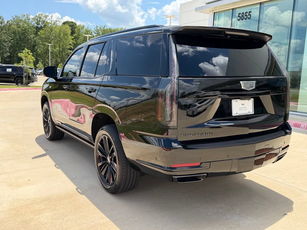Used 2026 Cadillac Escalade Sport AWD/4WD image 4