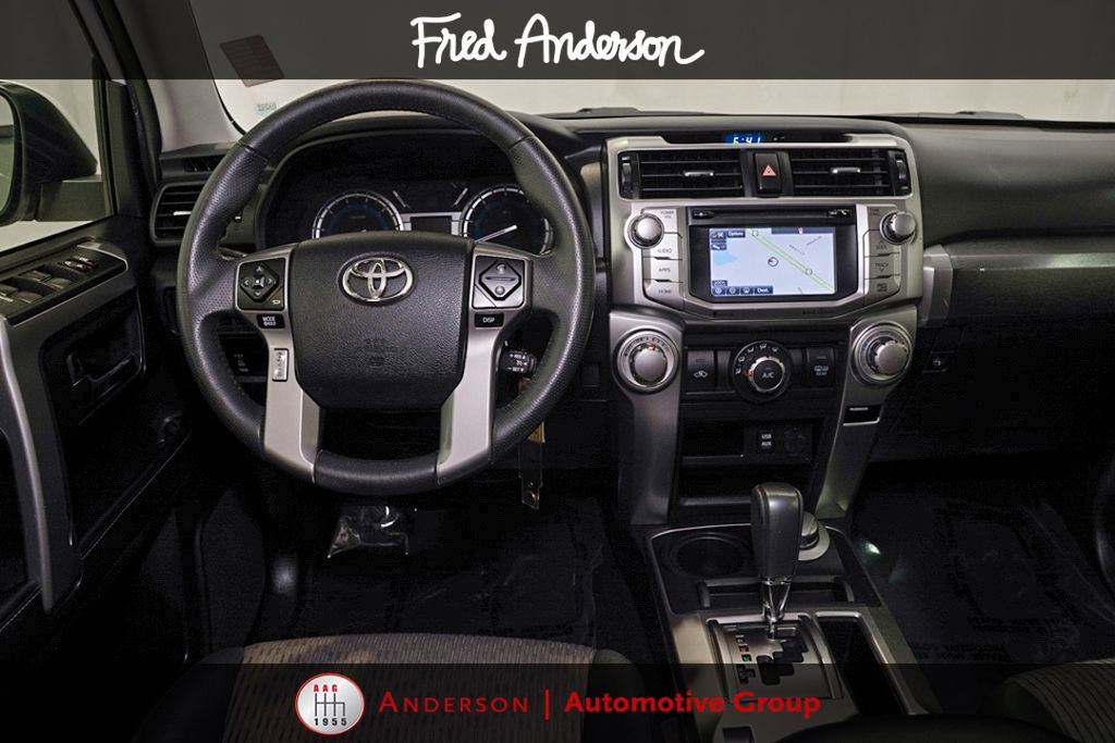 Used 2019 Toyota 4Runner SR5 AWD/4WD image 6