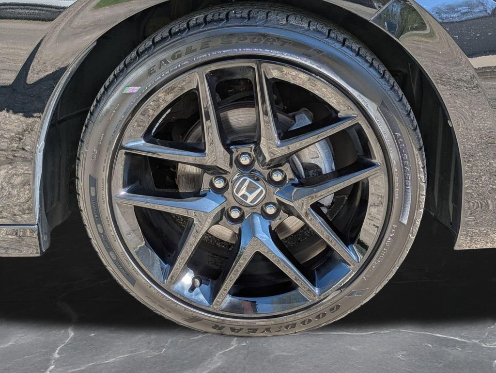 Used 2023 Honda Civic Sport image 29