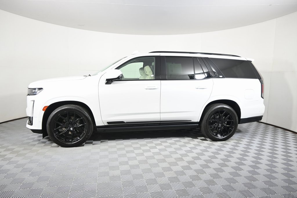 Used 2022 Cadillac Escalade Sport Platinum image 2