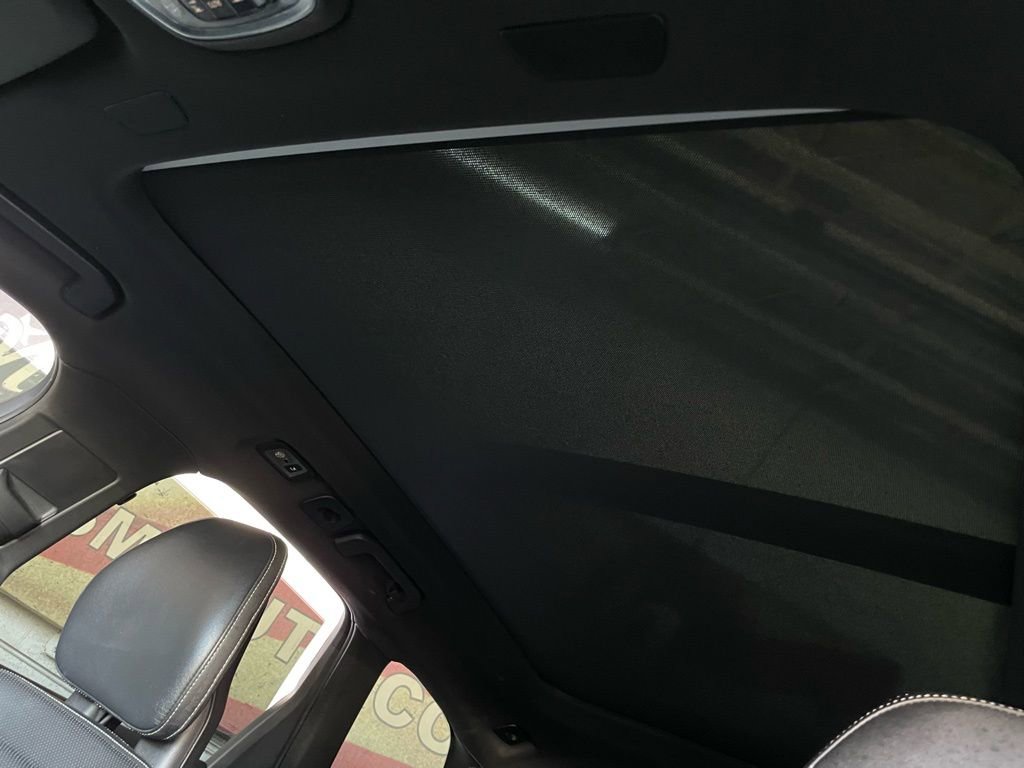 Used 2018 Volvo XC60 T6 R-Design w/ Convenience Package image 50