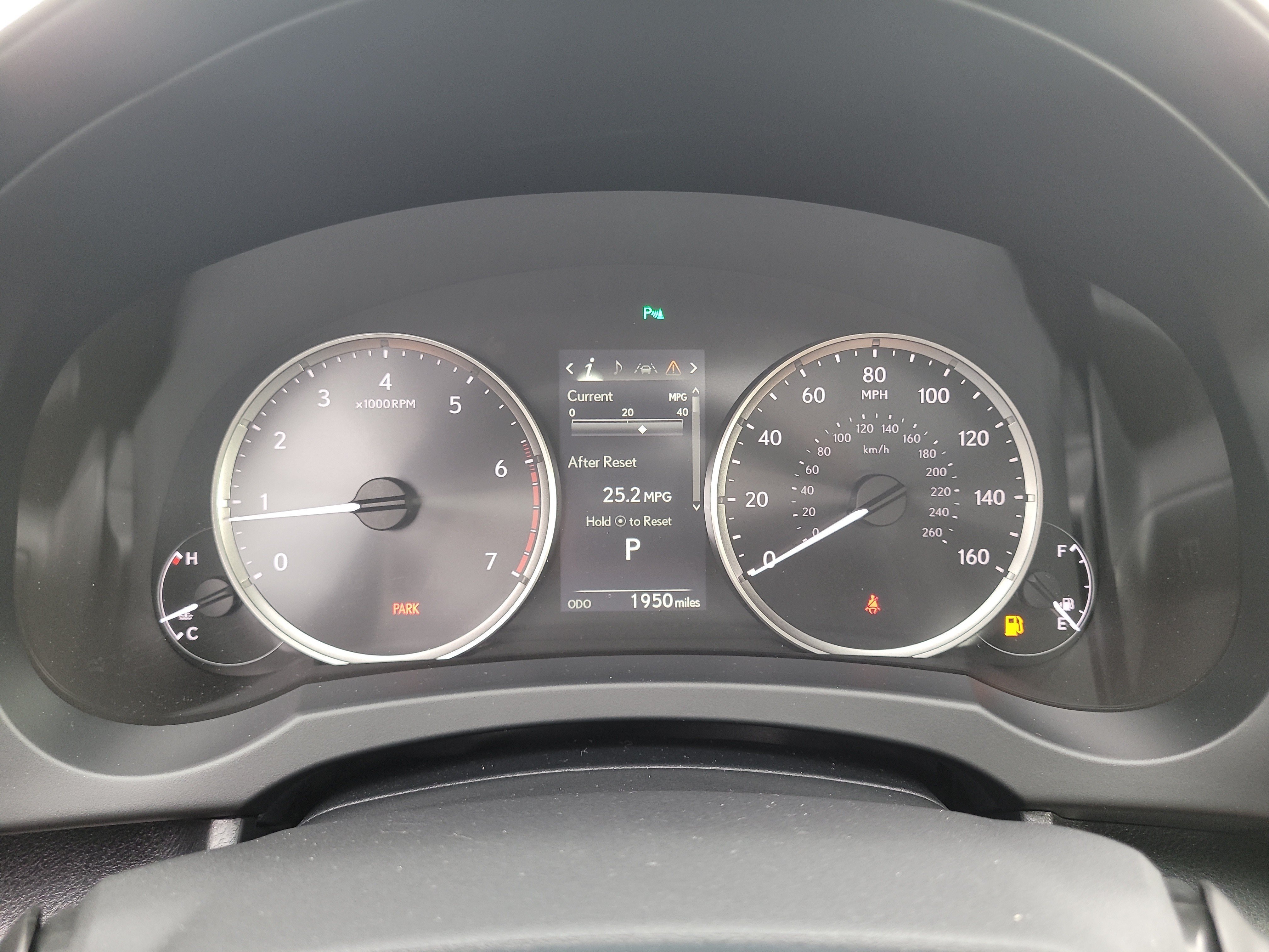 Used 2024 Lexus RC 300 w/ Premium Package RWD image 30