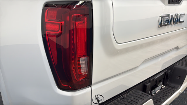 Used 2024 GMC Sierra 1500 Denali Ultimate AWD/4WD image 43
