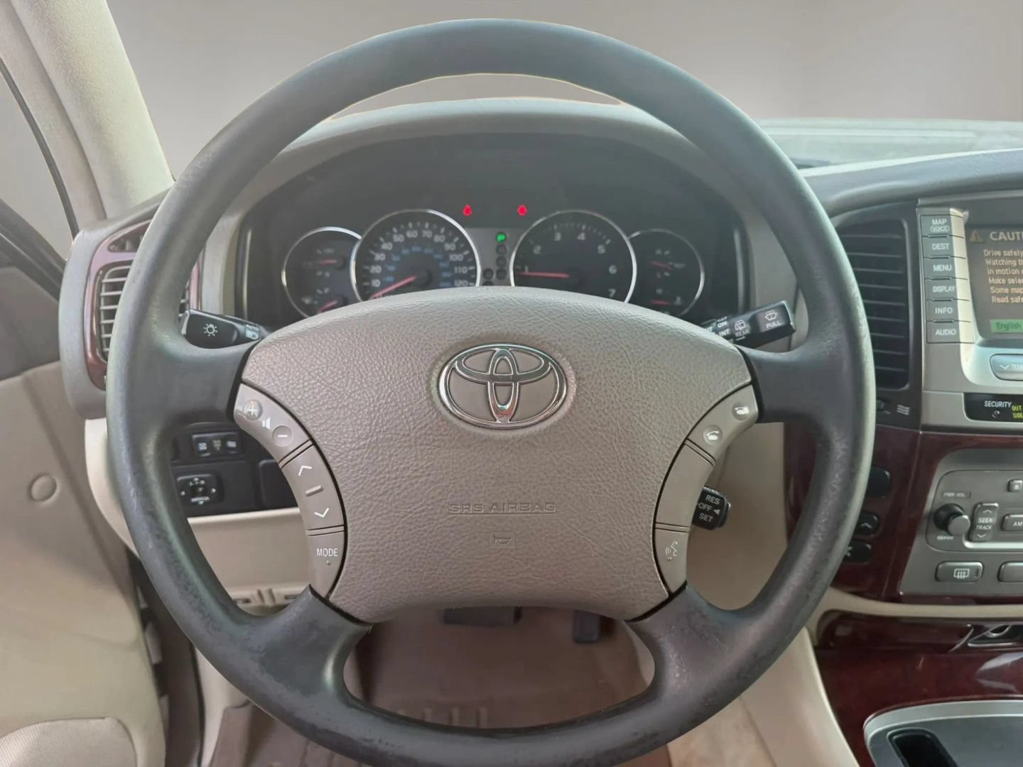 Used 2004 Toyota Land Cruiser w/ Convenience Pkg AWD/4WD image 22
