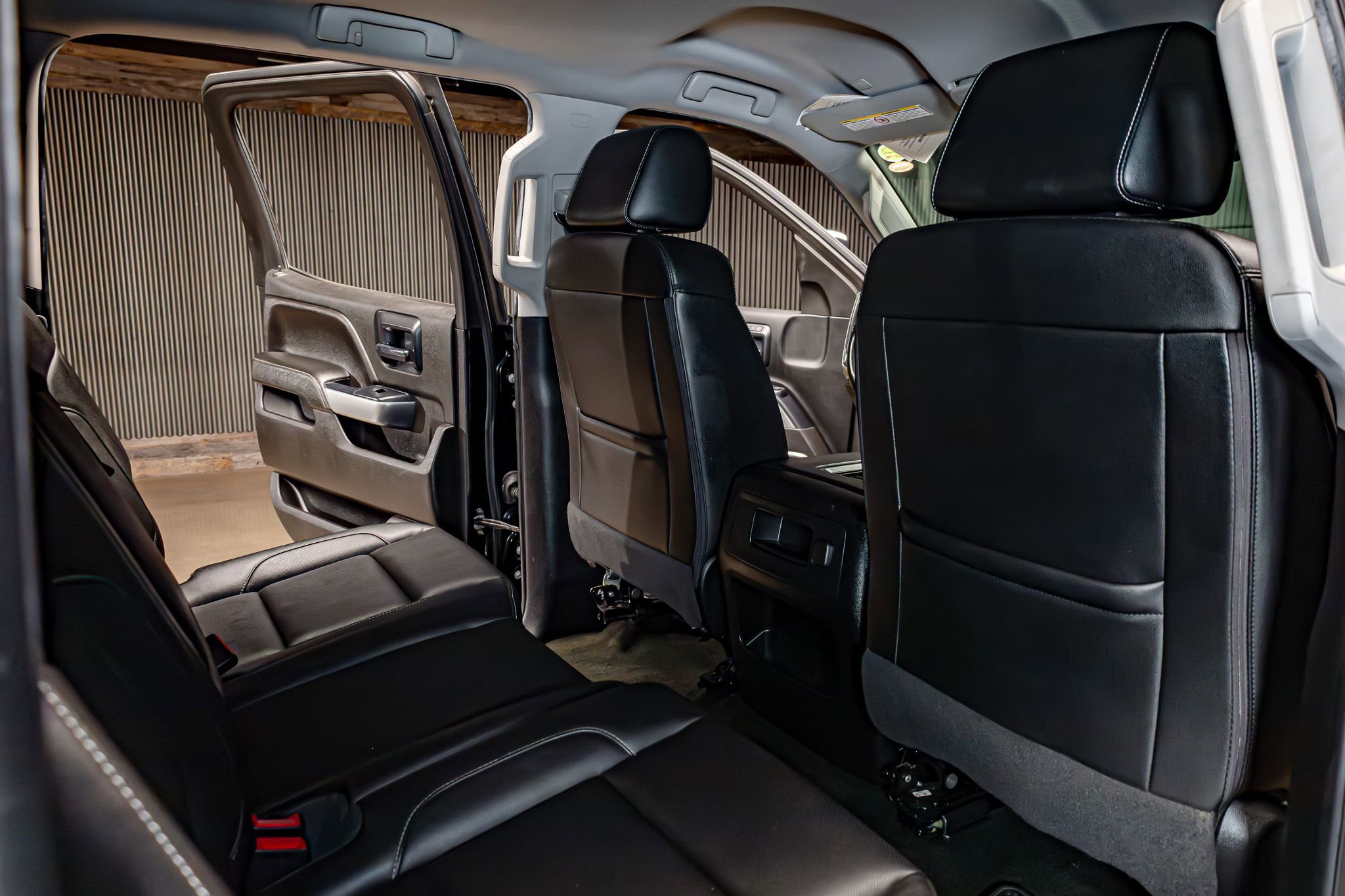 Used 2018 Chevrolet Silverado 3500 LTZ w/ Duramax Plus Package AWD/4WD image 26