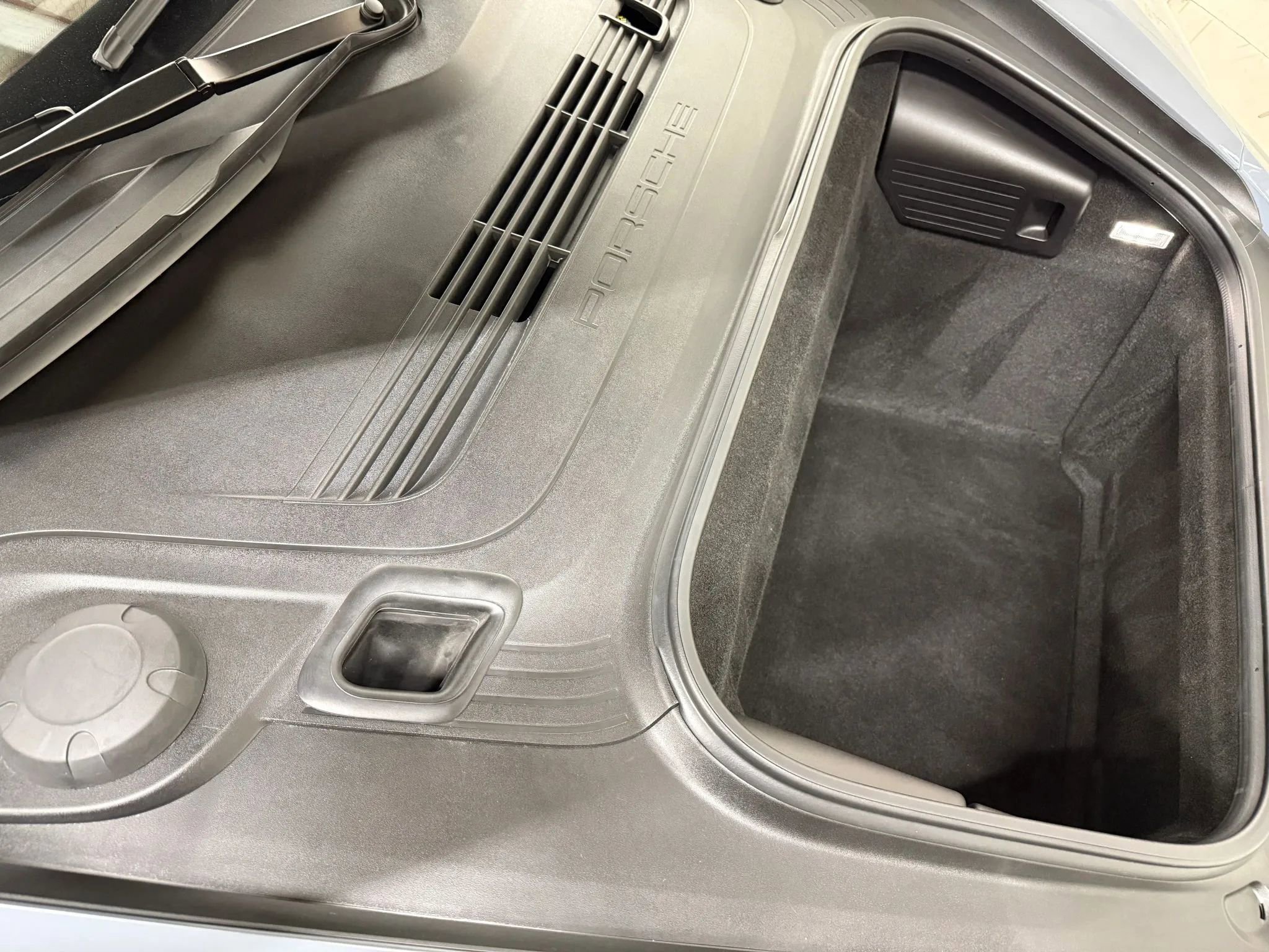 Used 2023 Porsche 718 Cayman GT4 RS image 57