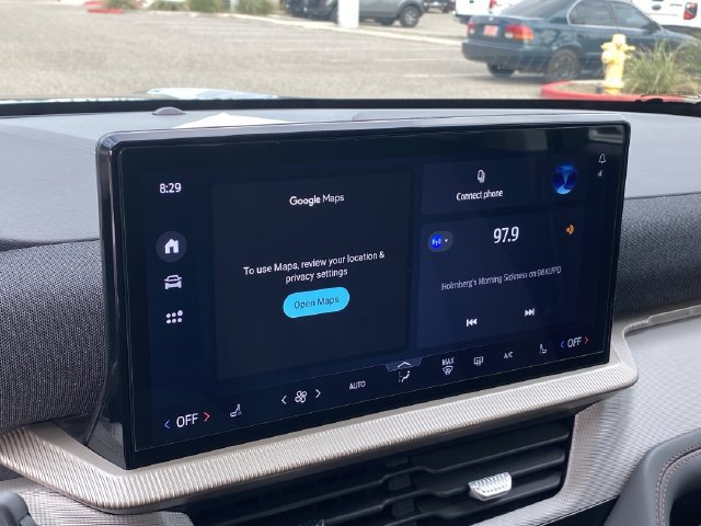Certified 2025 Ford Explorer Active AWD/4WD image 26