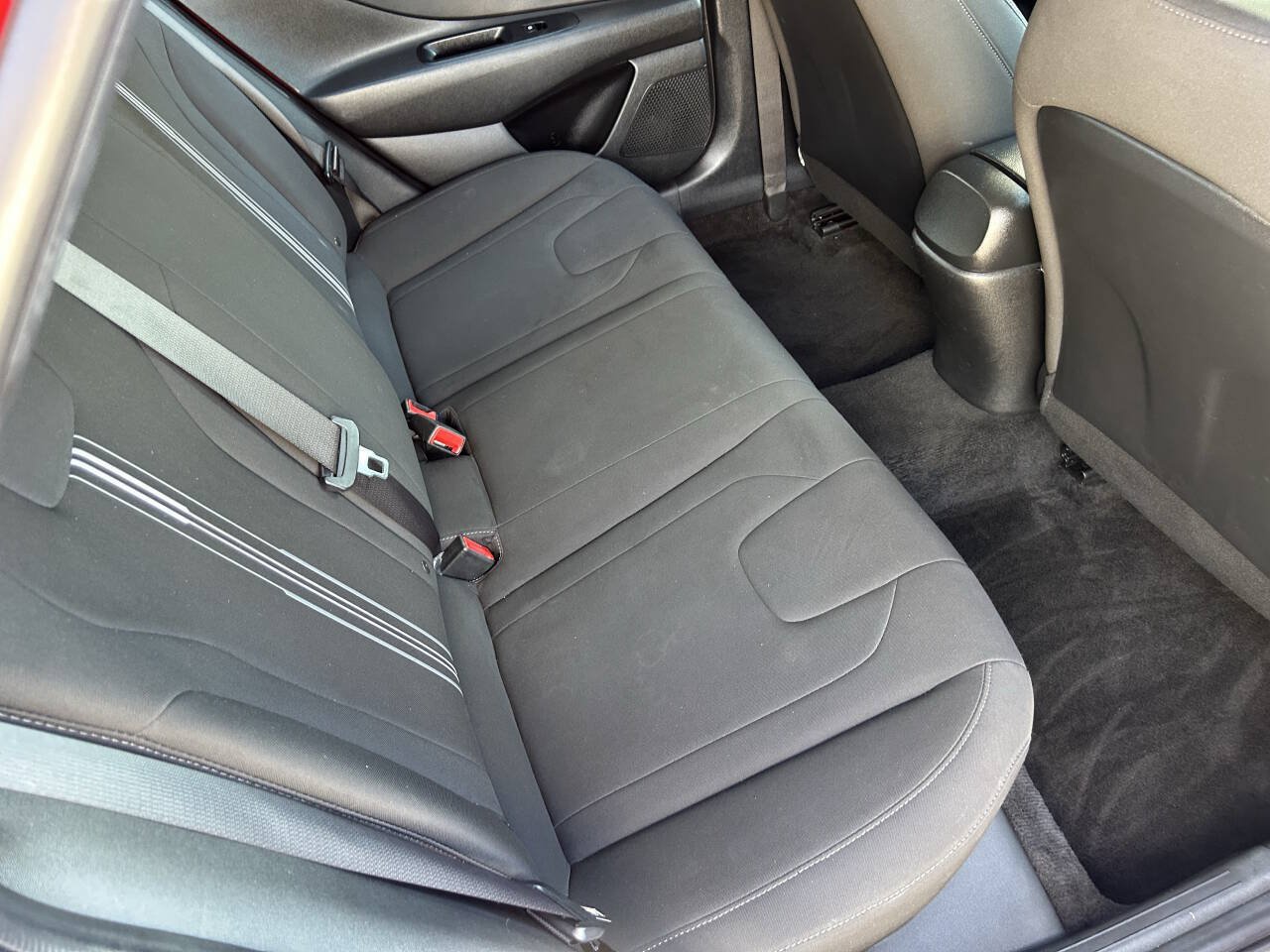 Used 2021 Hyundai Elantra SEL w/ Cargo Package FWD image 16